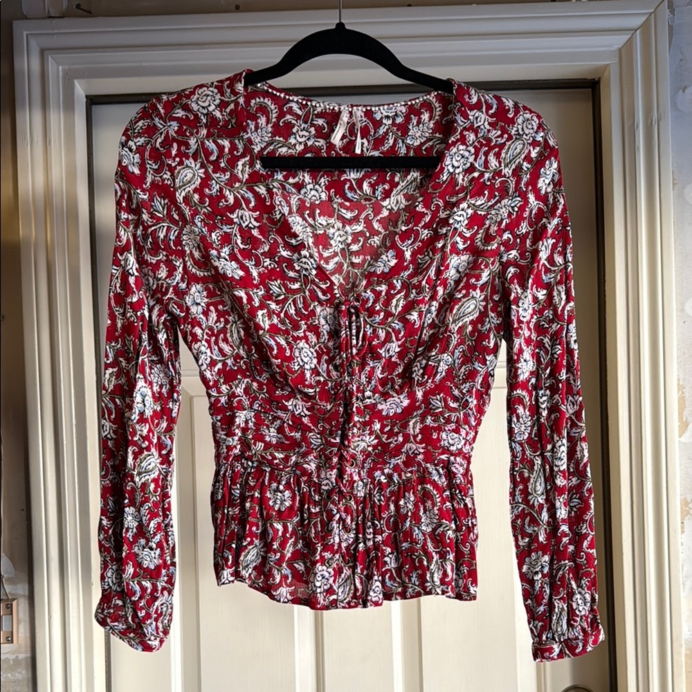Anthropologie - Floral Red Women's Top Sz 4
